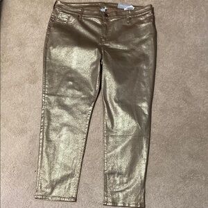 New! Chico’s Gold Metallic So Slimming Girlfriend Slim Leg Jeans
